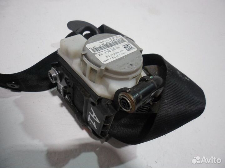 Ремень безопасности правый Audi A1 (2010-2018г)