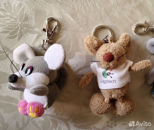 Брелоки, подвески для ключей сумок рюкзаков