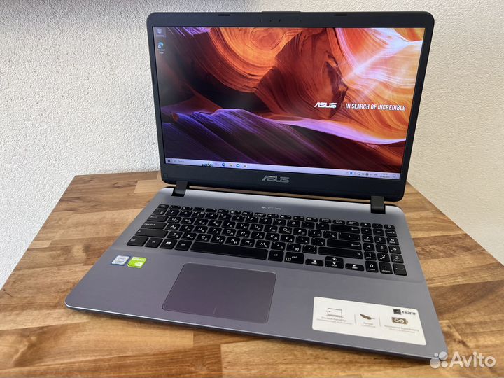 Игровой Asus FHD Core i3-8130 8Gb MX110 SSD256+500