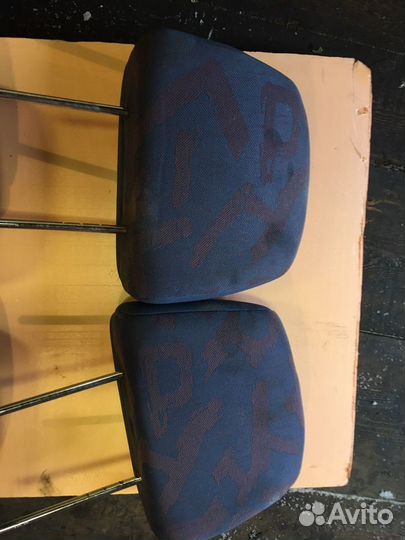 Подголовники