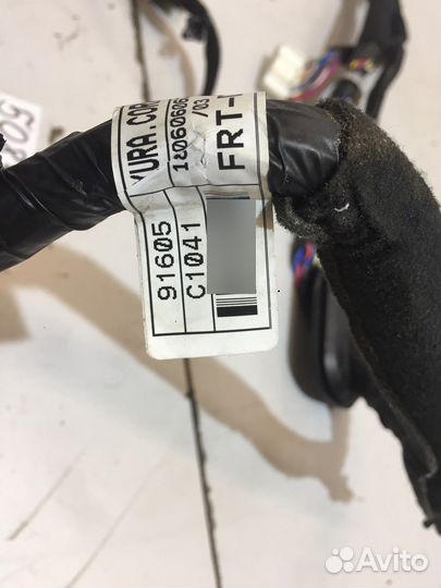 Электропроводка двери передней левой