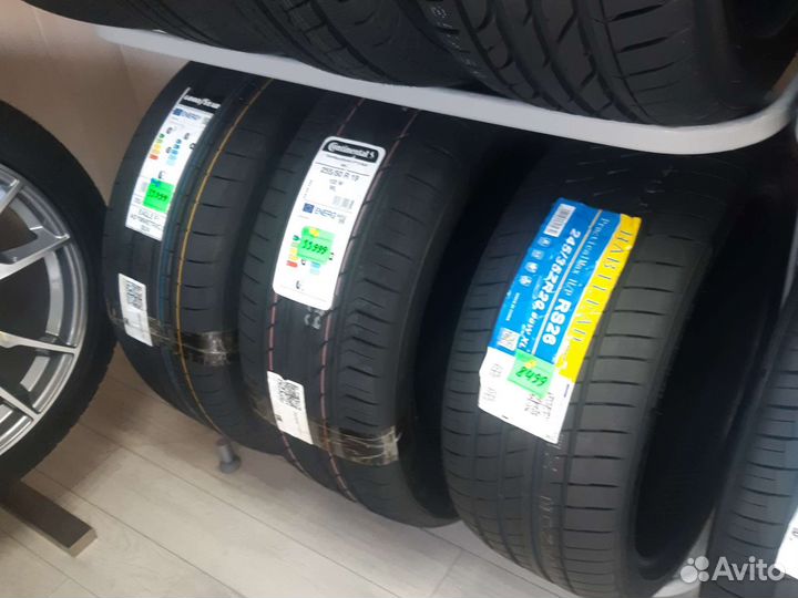 Continental ContiSportContact 5 SUV 255/50 R19 103W