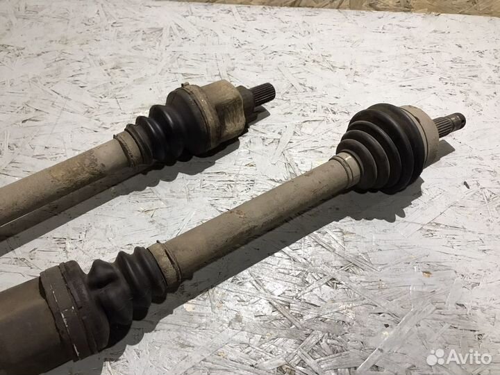 Привод правый peugeot 308