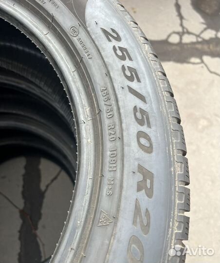 Pirelli Scorpion Winter 255/50 R20