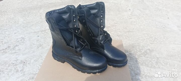 Продам берцы