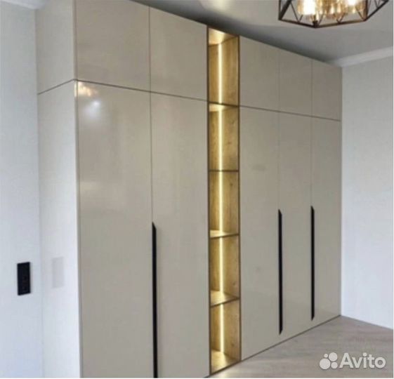 Шкаф на заказ собственного производства