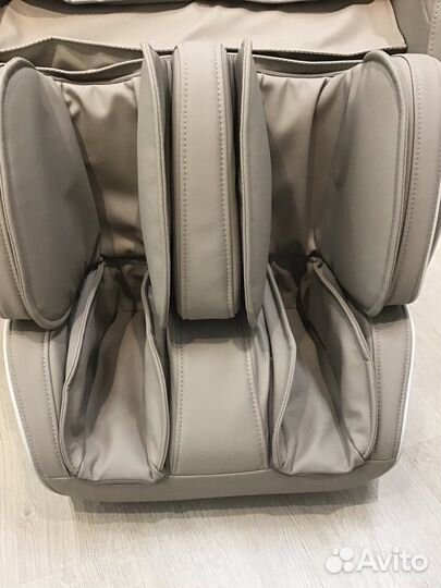 Массажное кресло Casada BetaSonic 2