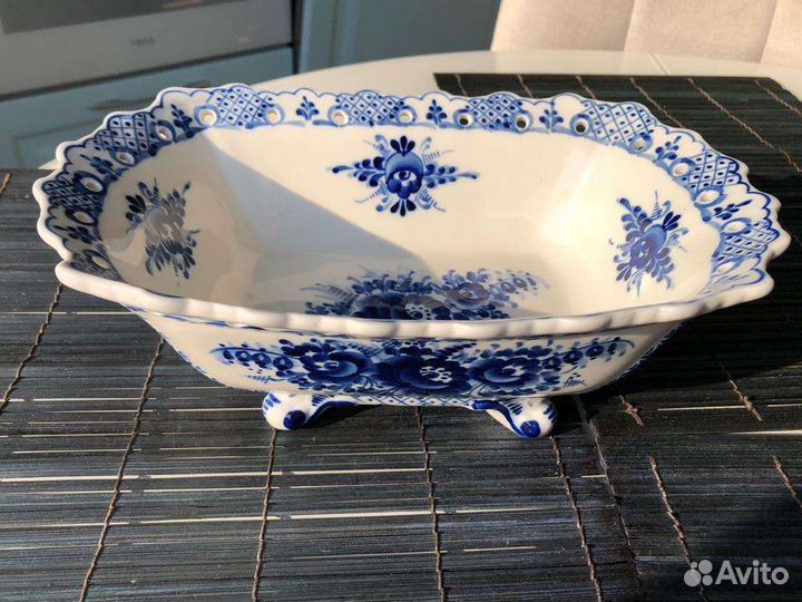 Посуда гжель. Масленка