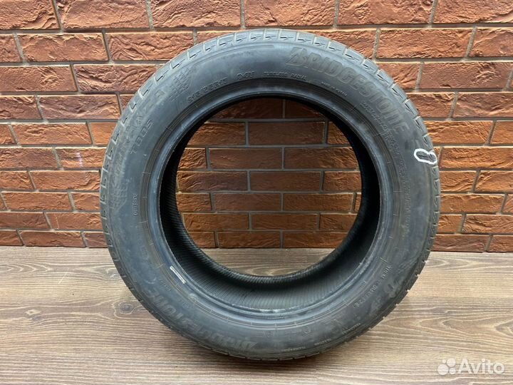 Bridgestone Turanza T005 215/55 R17
