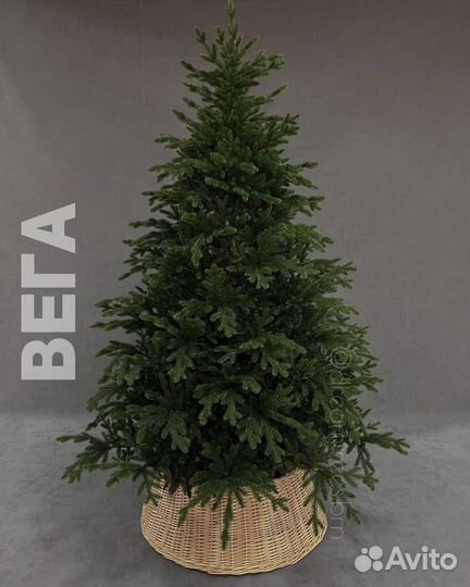 Елка искусственная Вега 270