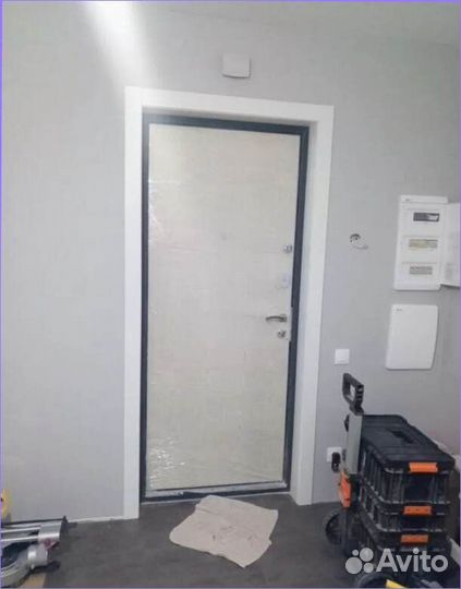 Двери межкомнатные из массива