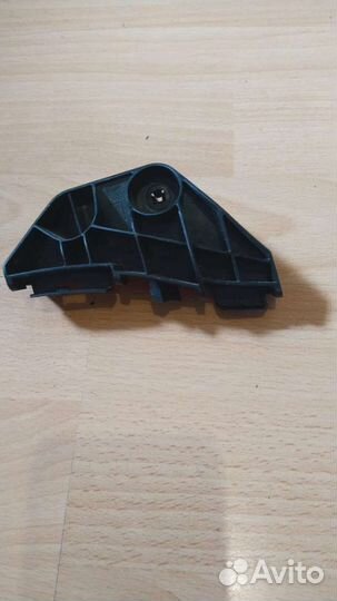 Крепления заднего бампера toyota corolla е150