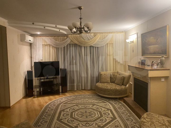 3-к. квартира, 120 м², 6/10 эт.