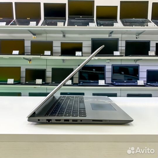 Ноутбук Lenovo 8RAM/SSD
