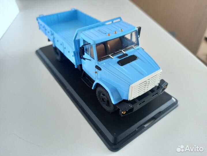 Модели SSM 1/43 большие грузовики