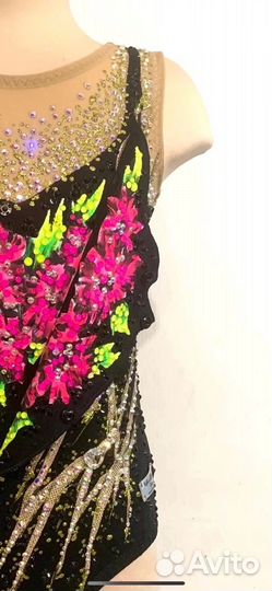 Групповые купальники для художественной гимнастики