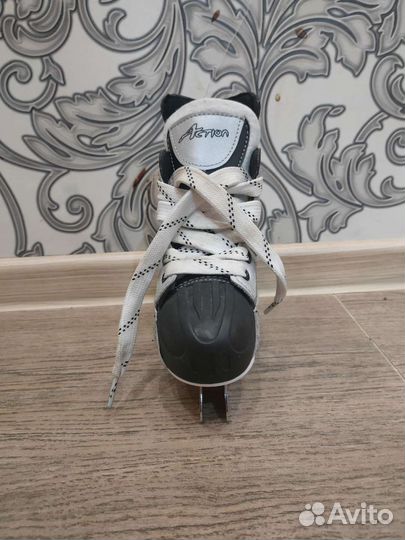 Коньки детские два лезвия 29 размер