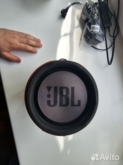 Блютуз колонка jbl xtreme оригинал red 1 поколения
