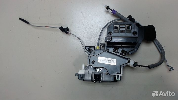 Замок двери Mercedes ML W166 2011, 2013