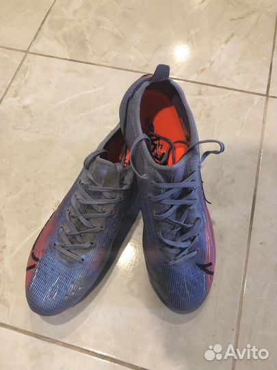 Футбольные бутсы nike mercurial