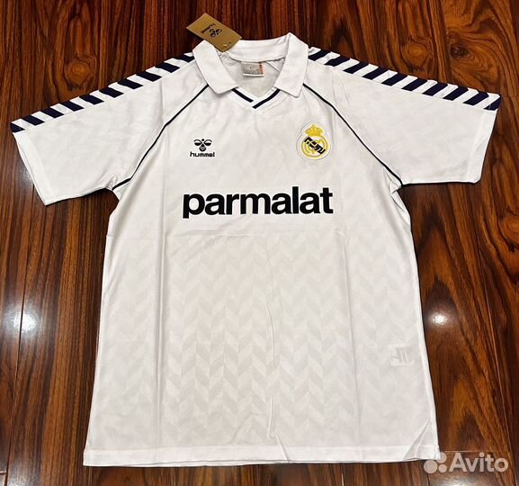 Футбольная форма команды Реал Мадрид