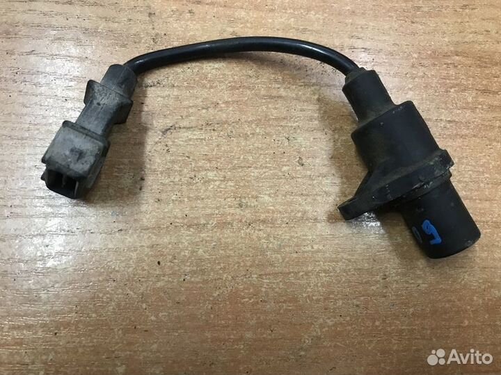 Датчик положения коленвала Hyundai Tiburon RD с199
