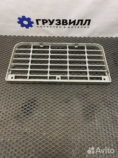 Ступень правая Renault Magnum 5010211738