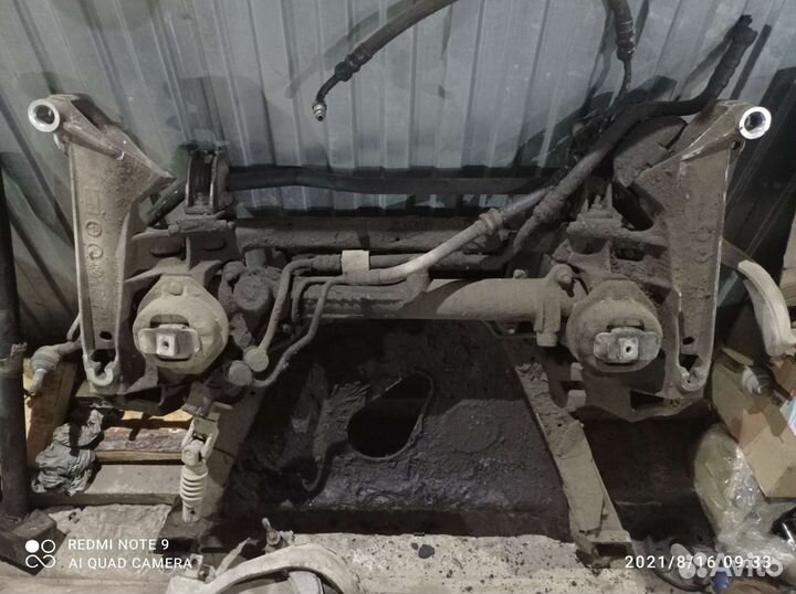 Подрамник передний бмв е65