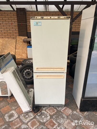 Холодильник stinol