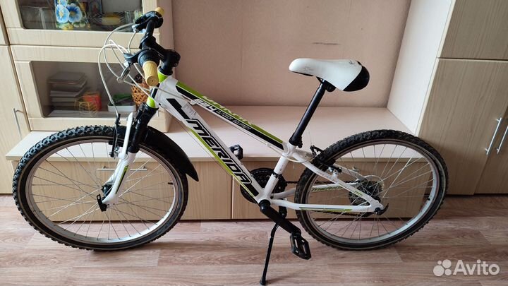 Велосипед скоростной подростковый Merida Dakar 624