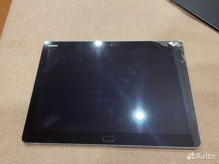 Планшет Huawei Mediapad m3