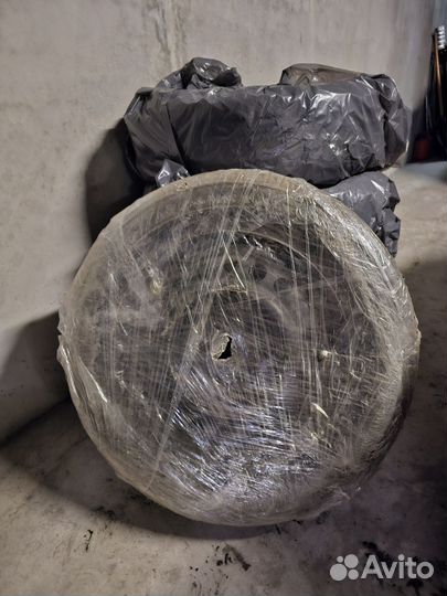 Автомобильное колесо r14 175/70 Michelin