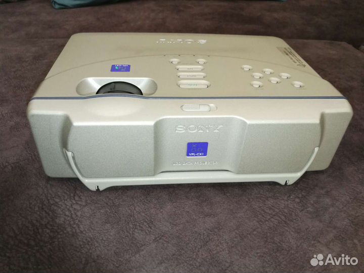 Проектор Sony VPL-CX1