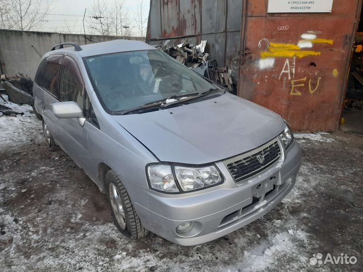 Авто в разбор на запчасти Nissan Liberty