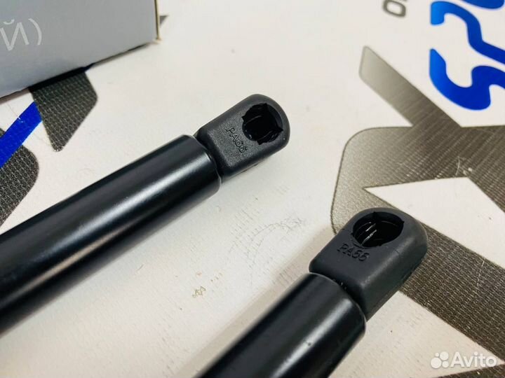 Газовые упоры капота Октавия Octavia III (A7) 2013