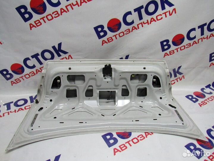 Крышка багажника nissan sunny B15, FB15, FNB15, JB15, QB15, SB15