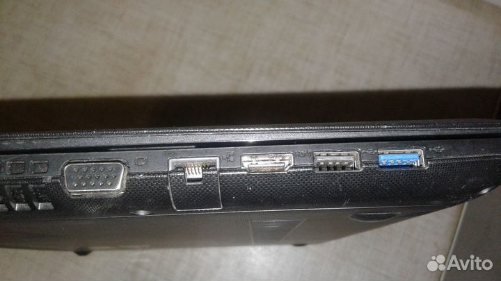 Ноутбук Lenovo G50-30 на запчасти или под восстано