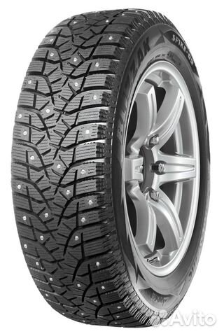 Bridgestone Blizzak Spike-02 215/45 R17 87T