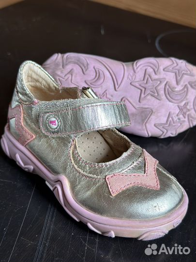 Туфли для девочки 22 размер