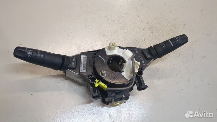 Переключатель поворотов и дворников Nissan Note E11, 2009