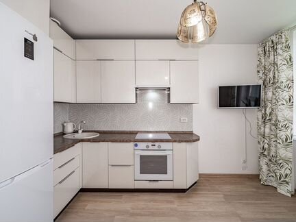 2-к. квартира, 49 м², 21/23 эт.