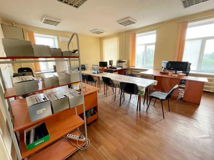 Офисный блок 11 кабинетов, 313 м²