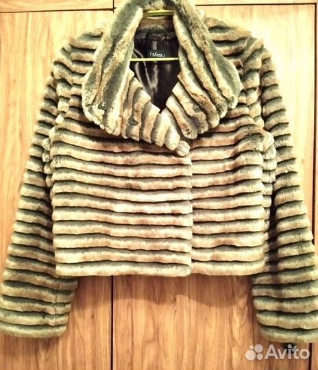 Шубка искусственная короткая 46