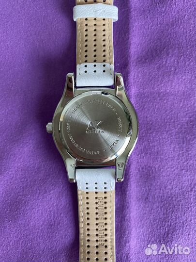 Часы женские anne klein