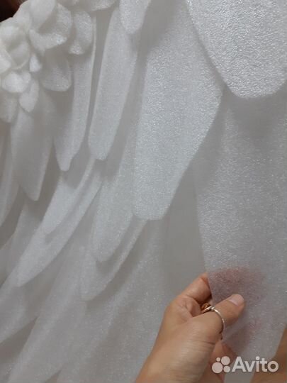 Крылья ангела белые