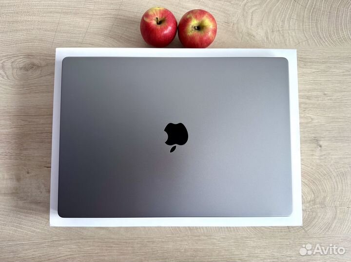 MacBook Pro 16