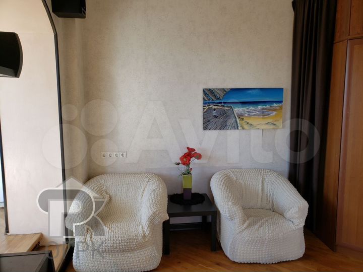 3-к. квартира, 150 м², 18/18 эт.