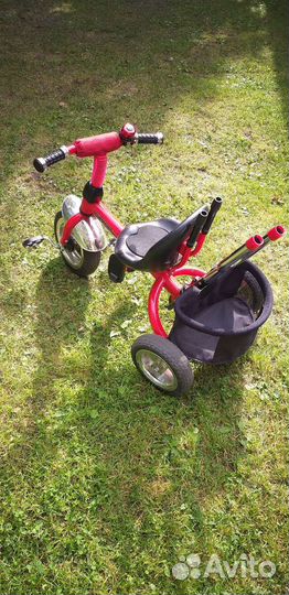 Трехколесный детский велосипед