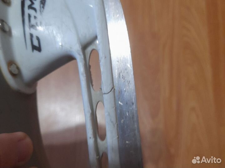 Коньки хоккейные детские CCM 35 размер