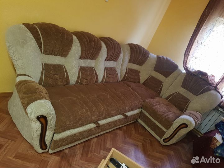 Угловой диван бу